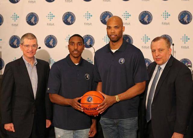 我控你追 我控你追